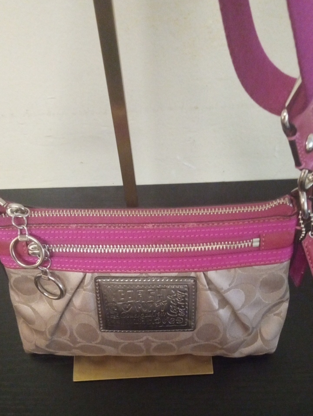 Coach Poppy Crossbody EUC - Picture 5 of 13